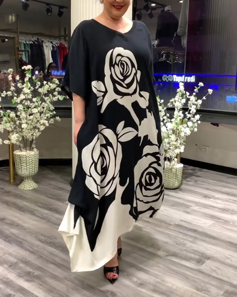 Freizeitkleid mit Rosendruck