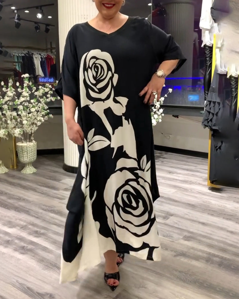 Freizeitkleid mit Rosendruck