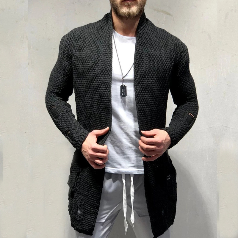 Mittellange Strickjacke mit zerrissenen Ärmeln für Herren