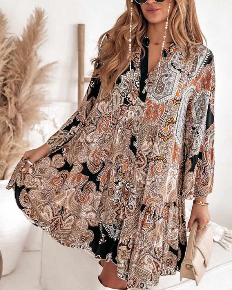 Lässiges Kleid mit Paisley-Print