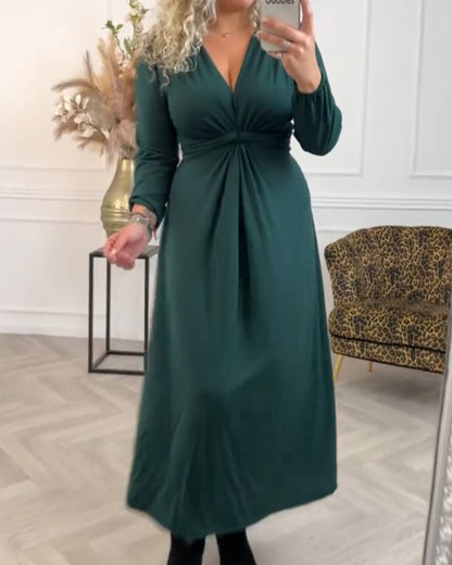 Sexy einfarbiges Kleid mit langen Ärmeln