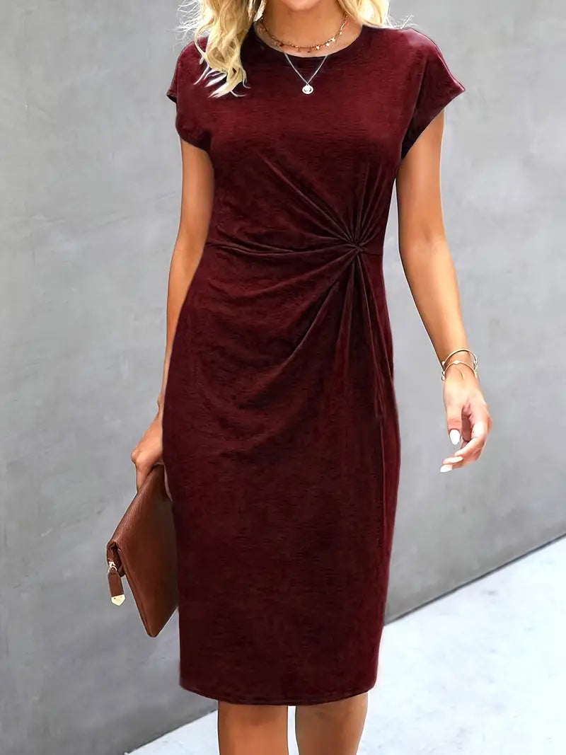 Romy – elegantes, figurbetontes kleid